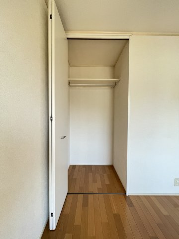 拡大写真:アイコート 2階201の収納