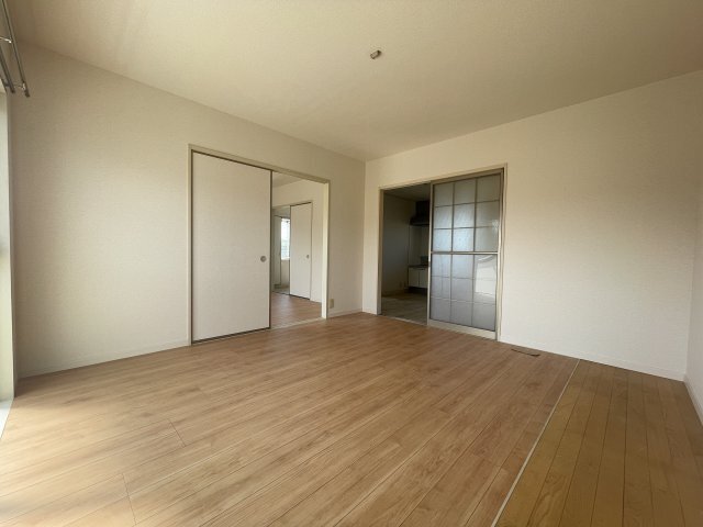 拡大写真:コーポOSK Ⅰ 2階201の内装