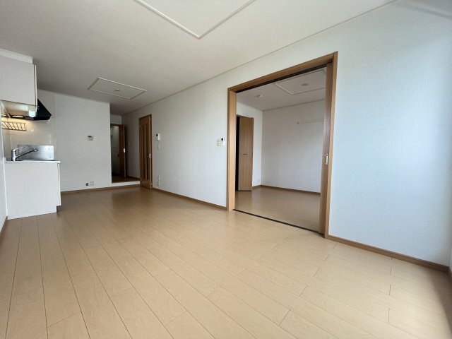 拡大写真:ジェルメMH Ⅱ 2階202の居間