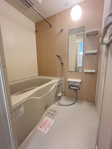 拡大写真:P’palac A 1階103の風呂