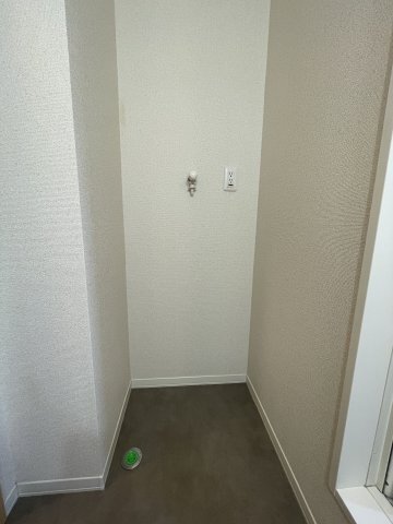 拡大写真:シャンブル・イーストパークⅡ 2階203の内装