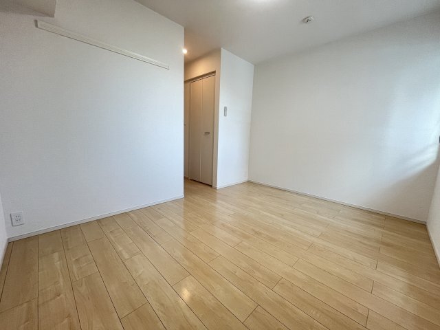 拡大写真:Piaget萩原 2階202の内装