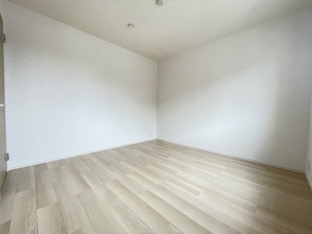 拡大写真:ブルゴーニュB 1階101の内装