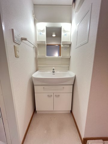 拡大写真:サニーパレスⅠ 2階201の洗面所