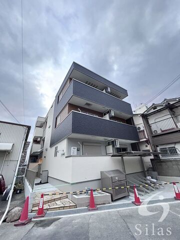 拡大写真：吹田市穂波町 3階301の外観