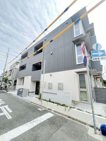 西宮市南甲子園2丁目の外観