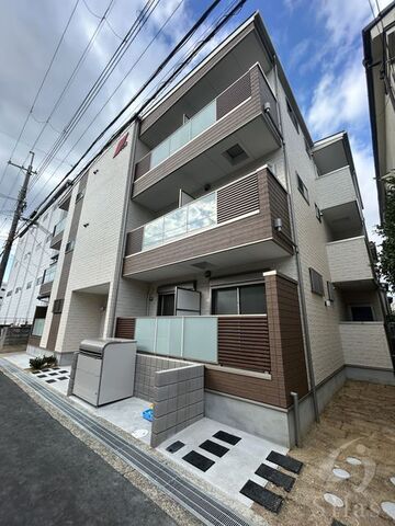 拡大写真:摂津市鶴野4丁目 2階203の外観