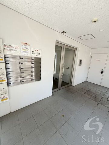 拡大写真:尼崎市西立花町2丁目 3階301の外観