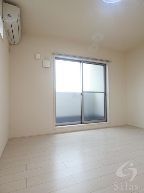 拡大写真：尼崎市西立花町３丁目 3階301の内観