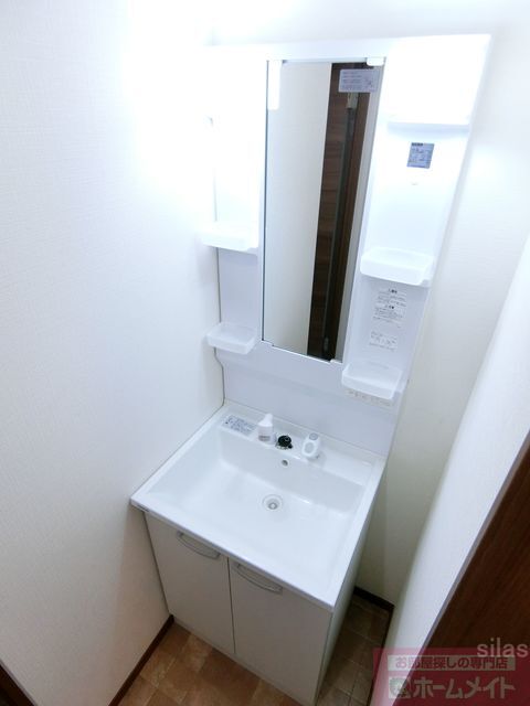 拡大写真：豊中市服部西町３丁目 2階205の内観