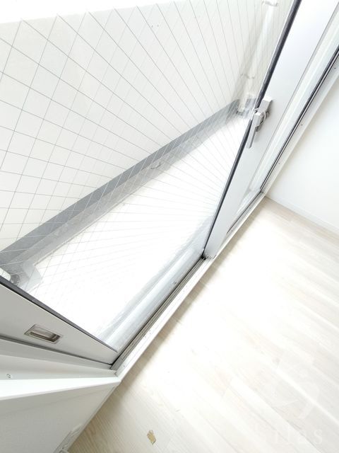 拡大写真:EIJU Tsukamoto 2階205の内観