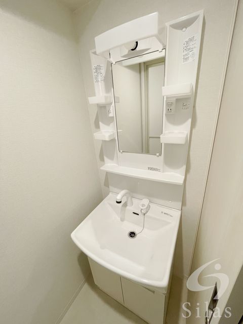 拡大写真:尼崎市上ノ島町1丁目 4階404の内観