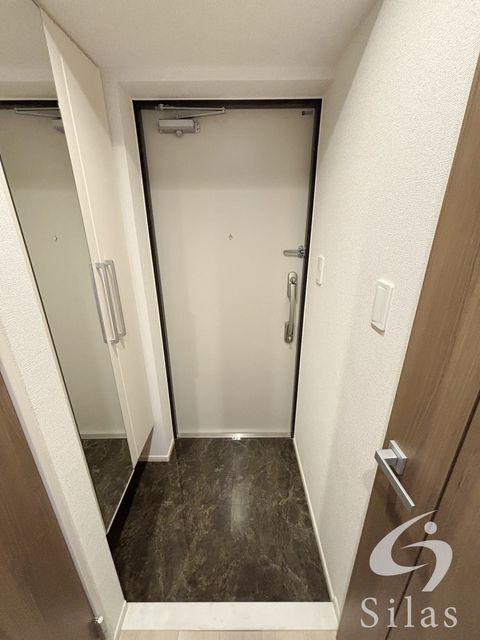 拡大写真：大阪市生野区中川２丁目 3階306の内観