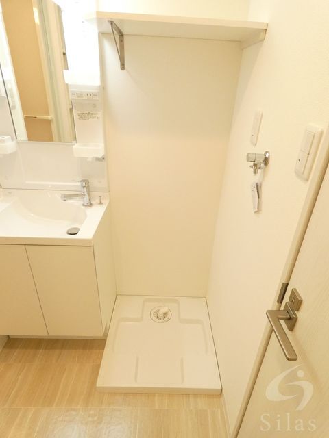 拡大写真:尼崎市杭瀬北新町1丁目 4階403の内観