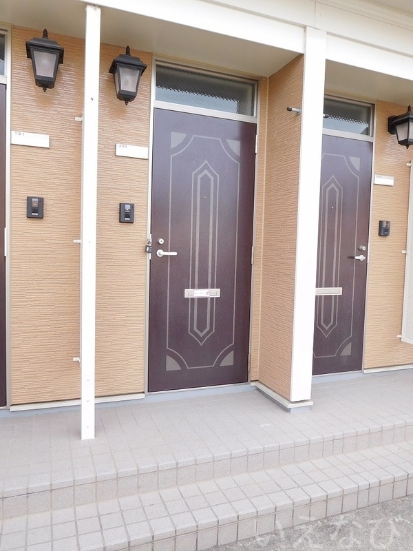 拡大写真:瀬戸内市長船町土師 2階201のエントランス