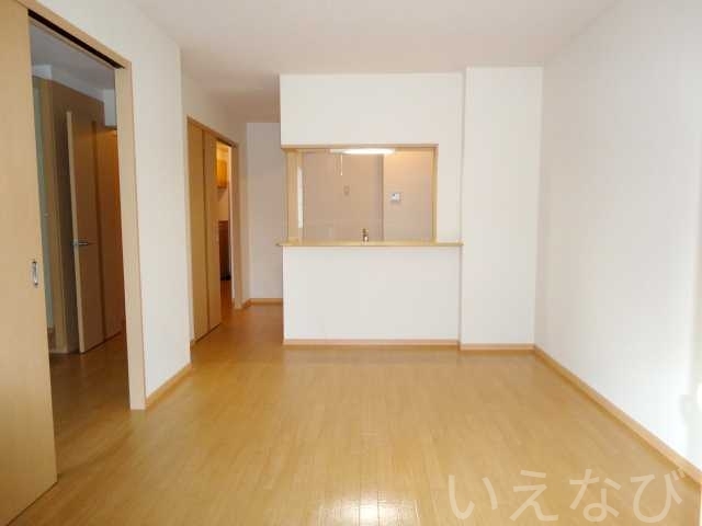 拡大写真:岡山市東区益野町 2階203のリビング