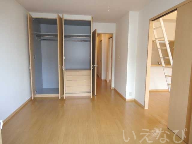拡大写真:岡山市東区益野町 2階203の洋室A
