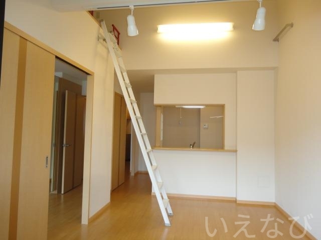 拡大写真:岡山市東区益野町 2階203のロフト