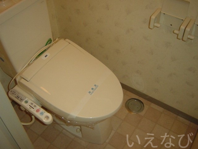 拡大写真：総社市門田 1階101のトイレ（イメージ）