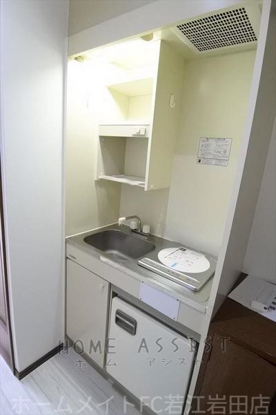 拡大写真:PALMIZIO花園III 2階205のキッチン