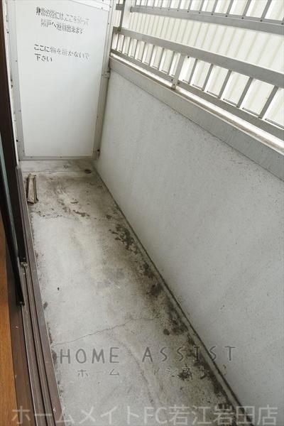 拡大写真:PALMIZIO花園III 2階205のバルコニー