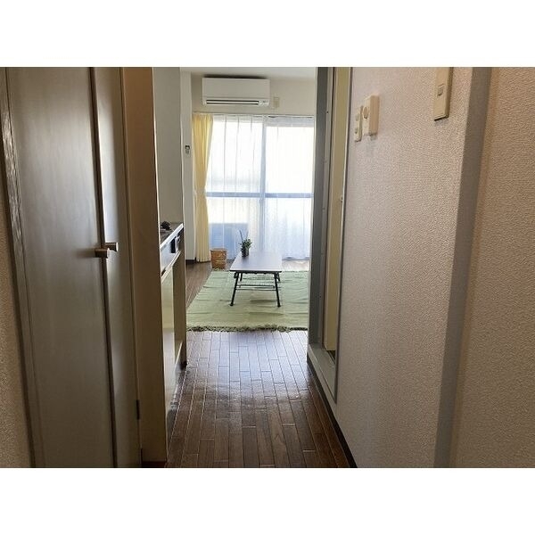 拡大写真:西岩田ハイツ 2階206の画像は角部屋タイプ