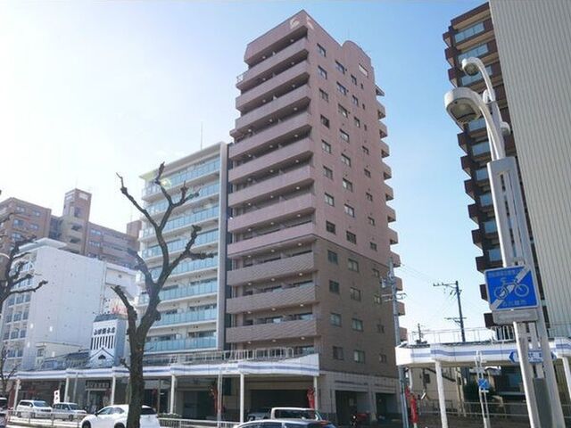 名古屋市瑞穂区瑞穂通1丁目の外観