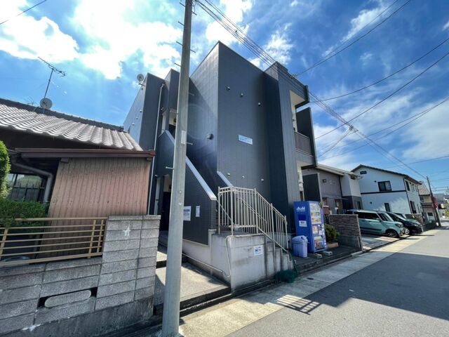 拡大写真:グッドウッド荒江 2階202の外観