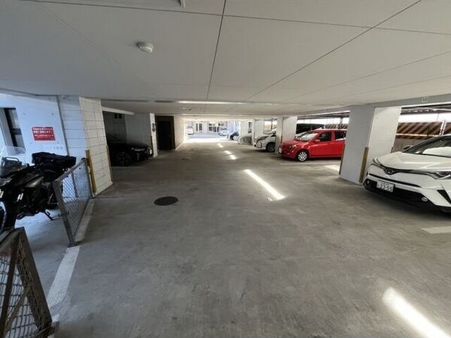 拡大写真:名古屋市西区那古野2丁目 3階301の外観
