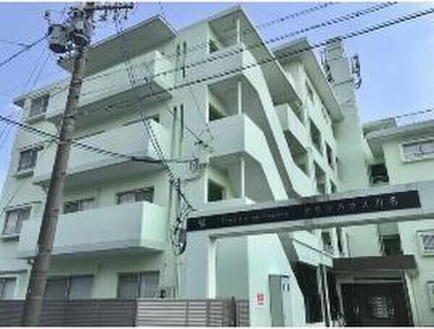 タウンハウス川名の外観