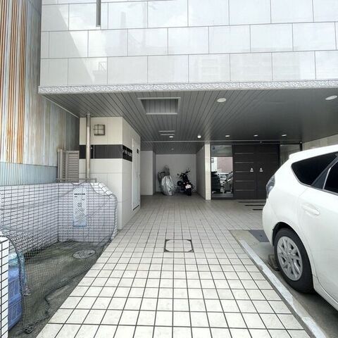拡大写真：プランドール名駅 5階503の外観