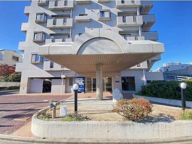 拡大写真:エクセレンス志賀本通 1階103の外観