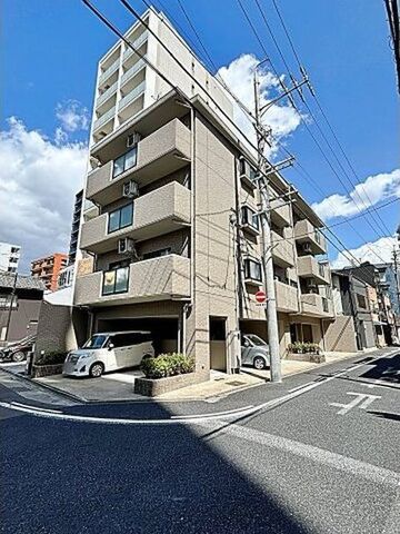 泉2000の外観