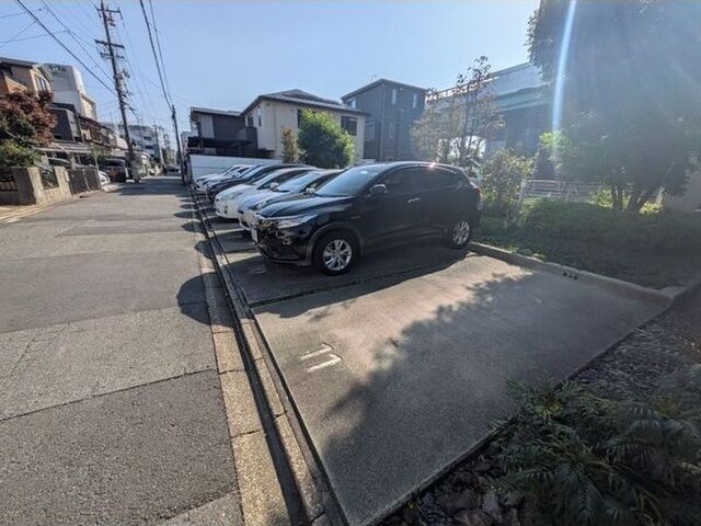 拡大写真:岩塚テラス 6階602の外観