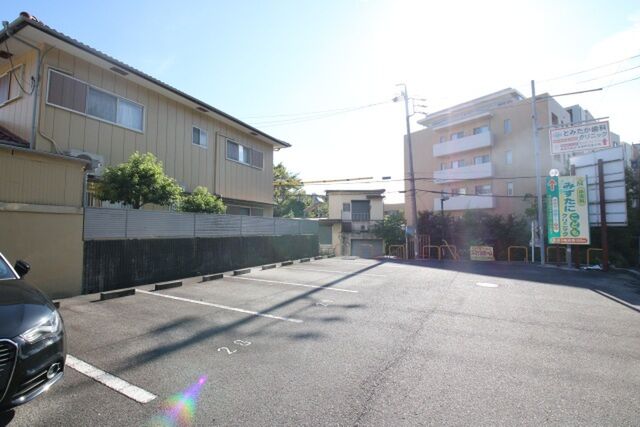 拡大写真:霞ヶ丘ハイツ 3階311の外観
