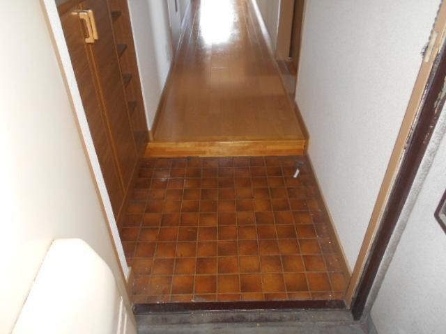 拡大写真:名栄ビル 1階106の玄関