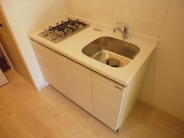 拡大写真:プレサンス錦ラウム 5階501のキッチン