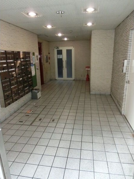拡大写真:グリーンハイツ東桜 4階401のロビー