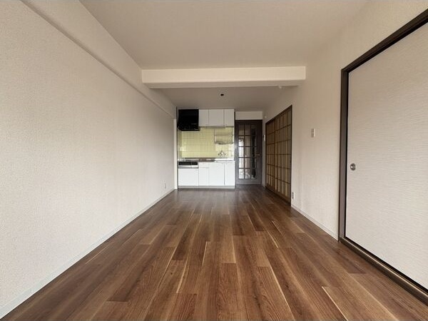 拡大写真:名古屋市瑞穂区大喜町3丁目 2階2Bの居間