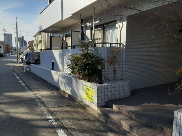 拡大写真:ハウザー高畑 2Fのその他共有部分