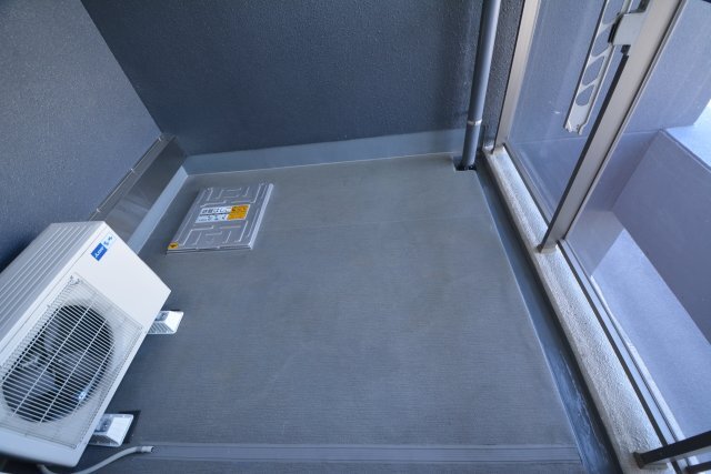 拡大写真:C・P・Pure隼人町 4階401のバルコニー