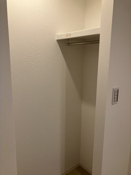 拡大写真:プリシェール笠寺 1階102の収納