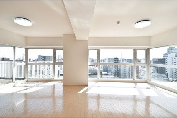 拡大写真:LaSante葵 13階1302の居間