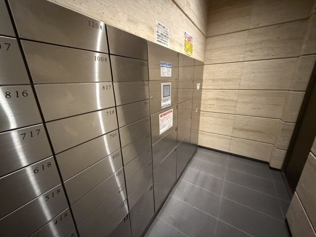 拡大写真:グランルクレ新栄イースト 10階1005の居間