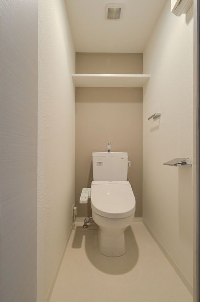 拡大写真:S-RESIDENCE葵 15階1504のトイレ