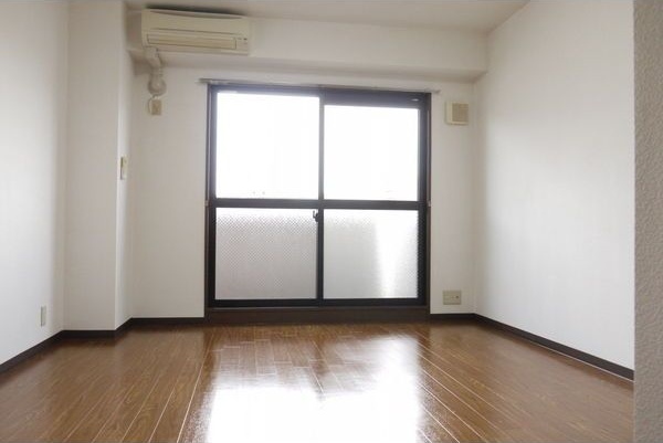 拡大写真:YOSHIX代官町 3階303の居間