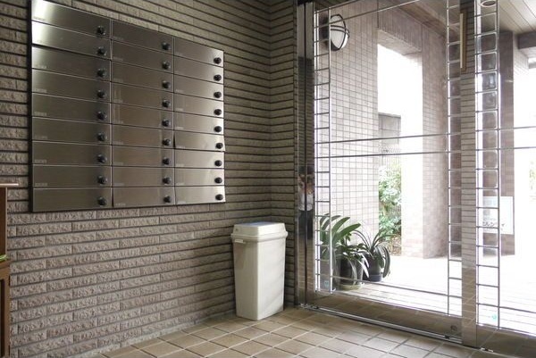 拡大写真:YOSHIX代官町 3階303のエントランス