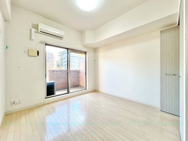 拡大写真：プレサンス名古屋城前ラバンカ 6階608の居間