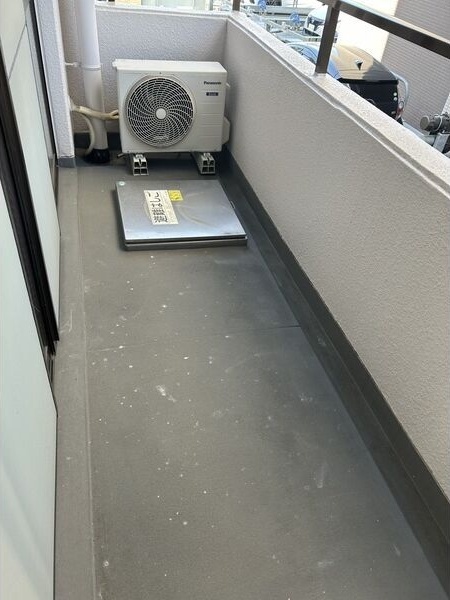 拡大写真:長井マンション 4階403のバルコニー