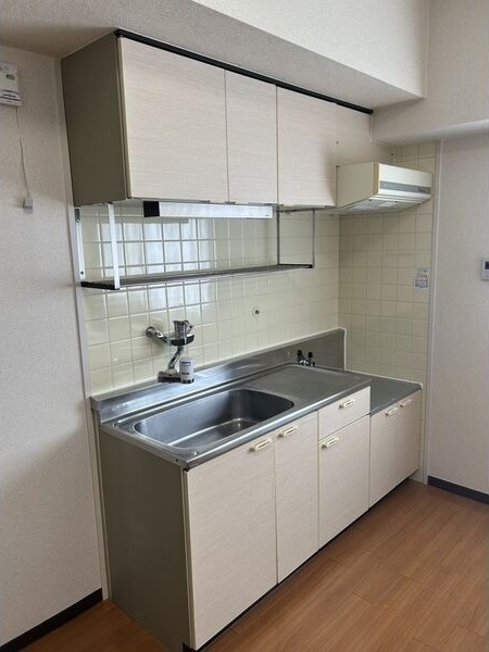 拡大写真:長井マンション 4階403のキッチン